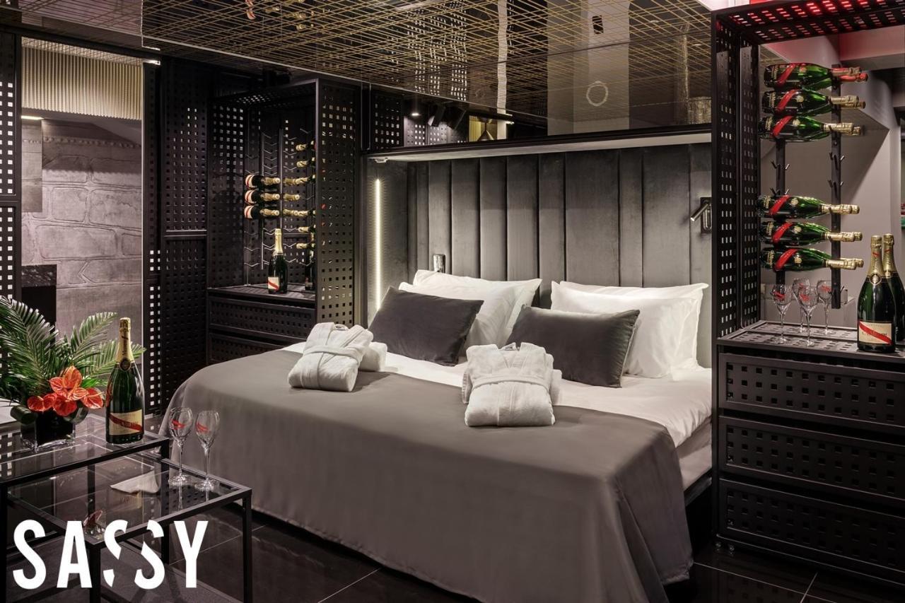 Lägenhet Sassy Suites